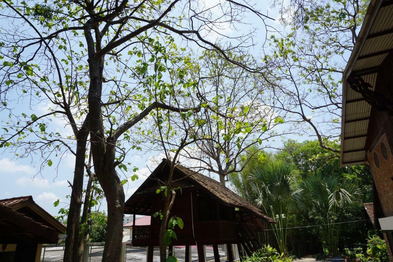 Insight Hostel Chiang Mai Dış mekan fotoğraf