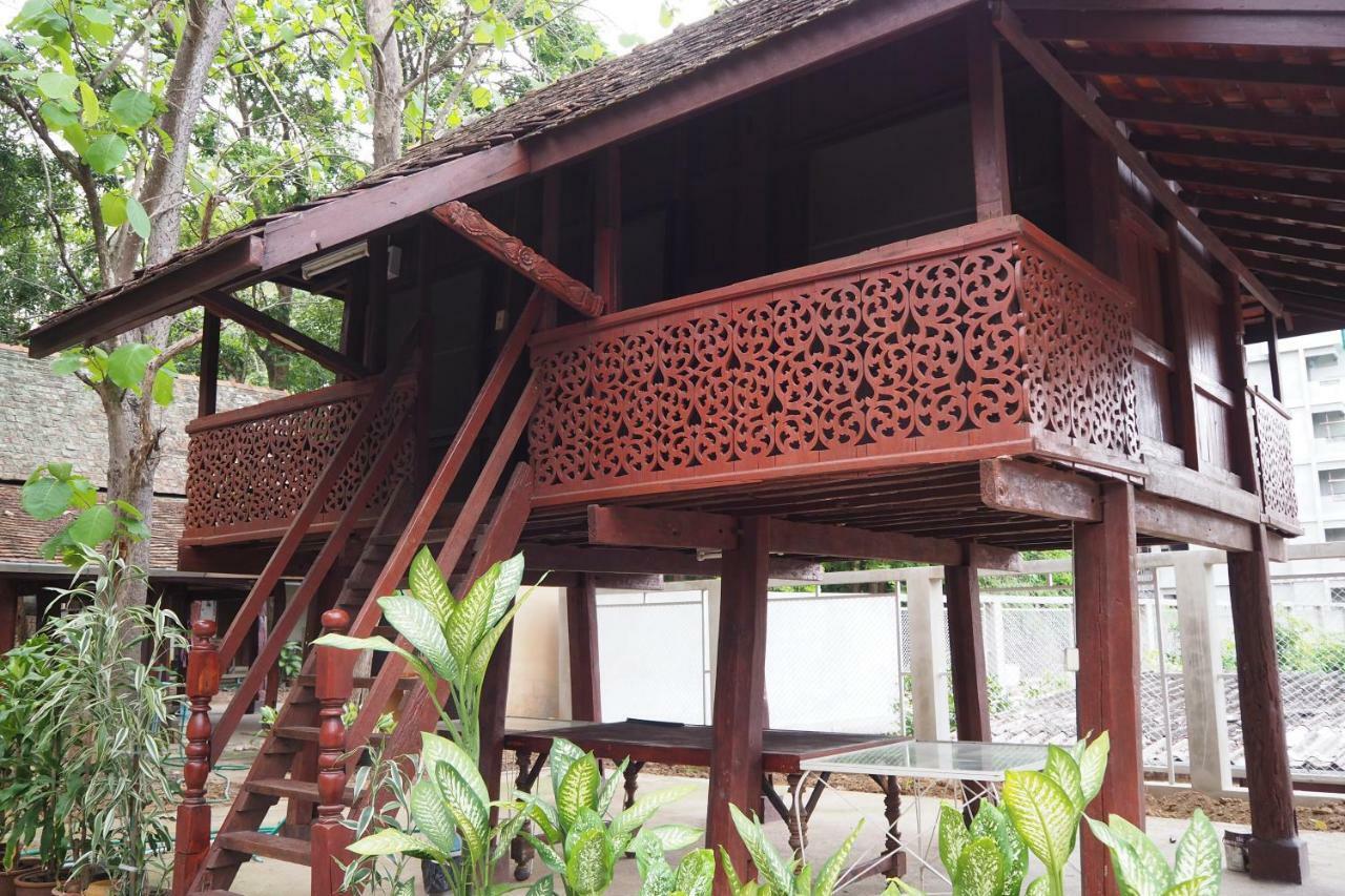 Insight Hostel Chiang Mai Dış mekan fotoğraf