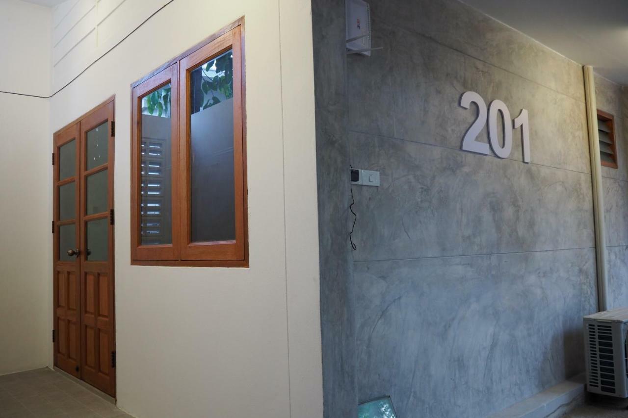 Insight Hostel Chiang Mai Dış mekan fotoğraf