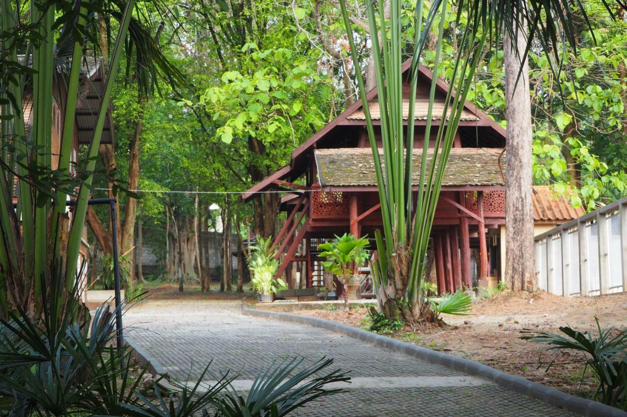 Insight Hostel Chiang Mai Dış mekan fotoğraf